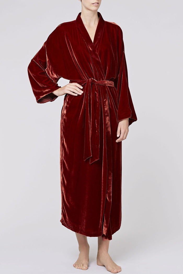 AMBER ROBE