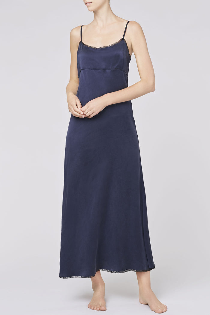 CHLOE NIGHTDRESS